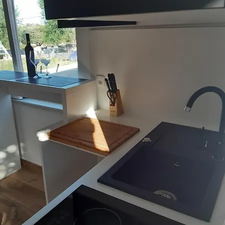 Little Olive Tree House Apartament Sali