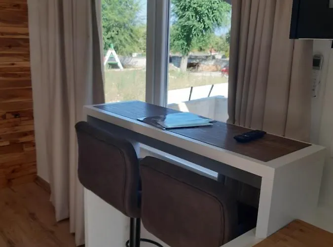 Little Olive Tree House Апартаменты Сали